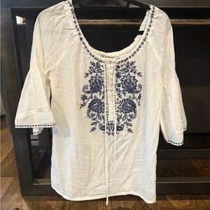 Tommy Bahama Ivory Blouse with Navy Embroidery